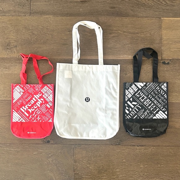 lululemon athletica Handbags - Lululemon Reusable Bag Set of 3